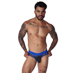 Star Blue Brief en modelo de Gigo Underwear